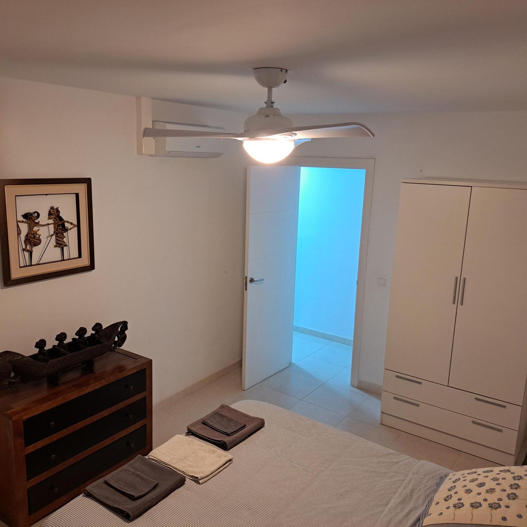 Apartamento Frente A La Playa Piso 3 إِستيبونا المظهر الخارجي الصورة